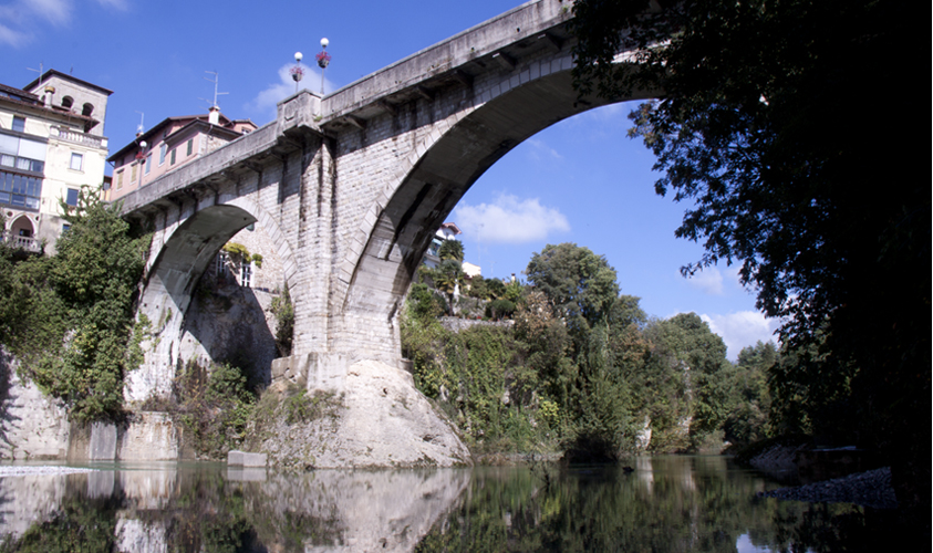 foto di Cividale del Friuli il ponte del Diavolo